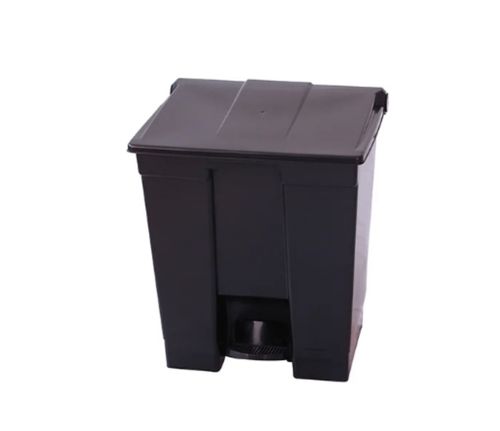 Lixeira Plástica Pedal 30L Preto Bralimpia